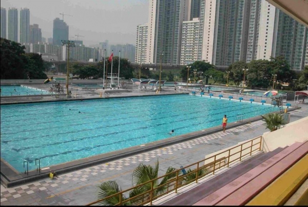 深水埗公園游泳池主池